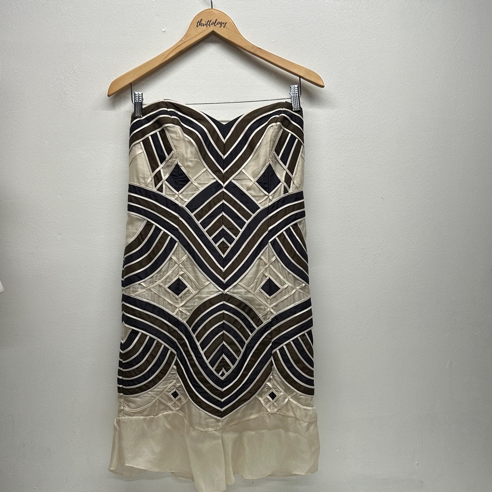 Carolina HERRERA Black and Cream Strapless Dress